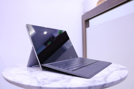 Surface Pro 3 ( i5/4GB/128GB ) + Type Cover 3